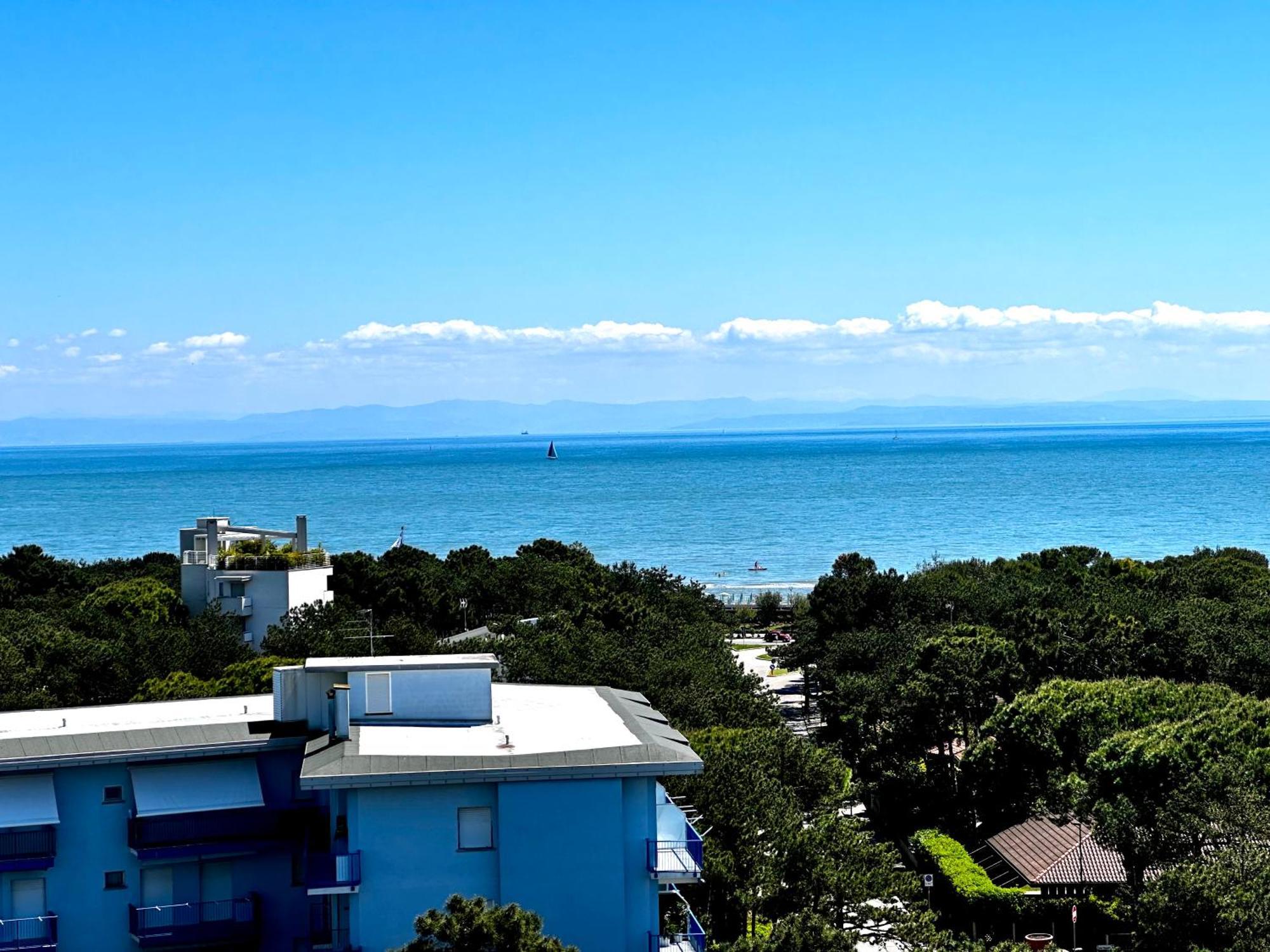 Penthouse Bellavista Apartment Lignano Sabbiadoro Exterior foto
